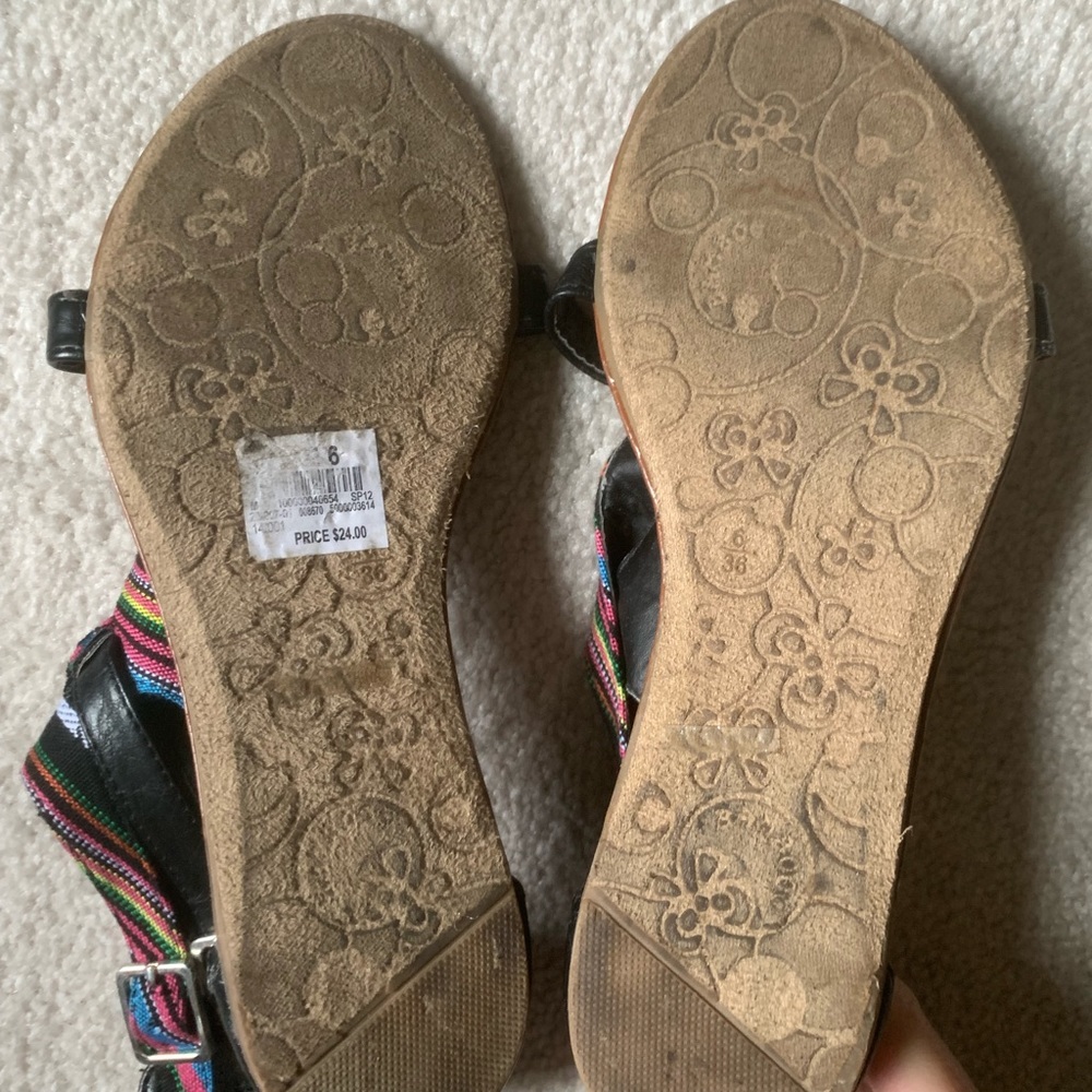 Striped sandals with buckle detail💓🖤💙 - Picture 4 of 8